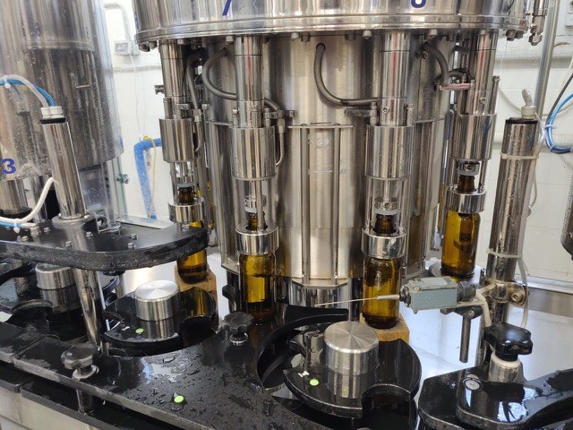 Used Alfatek M.B.C. 3.9.1. LP Filling Monoblock, 2,000 BPH – QT 820 — Photo 1