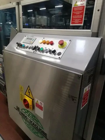 Hives Inserter Mondo&Scaglione — AA 54