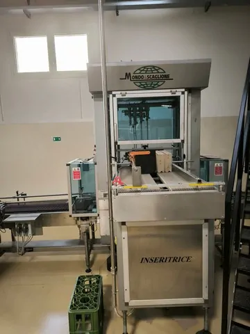 Used Hives Inserter Mondo&Scaglione 600 cph photo 4