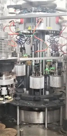 Used Capsuler Robino&Galandrino 12.000 bph photo 3