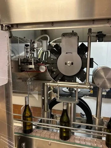 Used Capsuler 2001 GAI 4608 DL photo 2