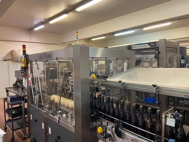Capsulatrice Usata Robino&galandrino Astra F4 — BC 386