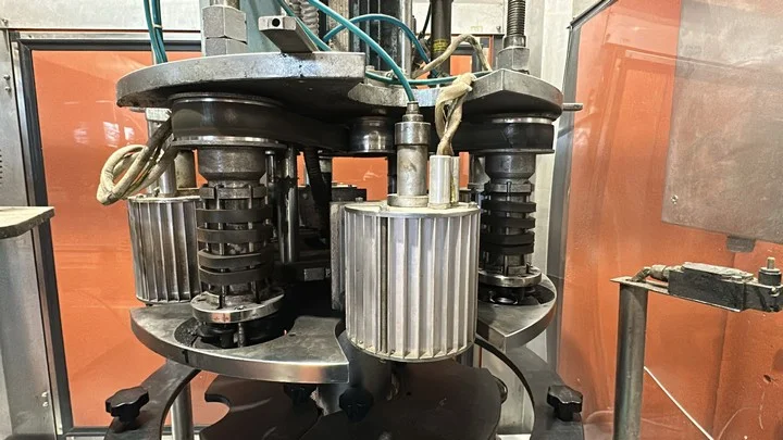 Used Nortan capsuling machine photo 3