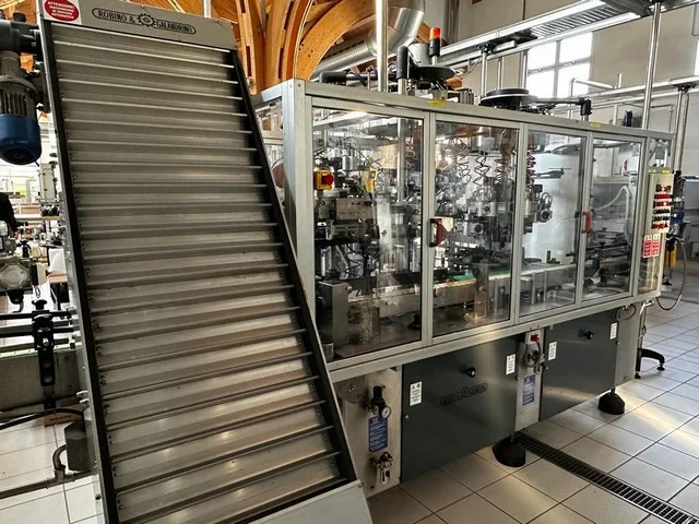 R&G capsuling machine