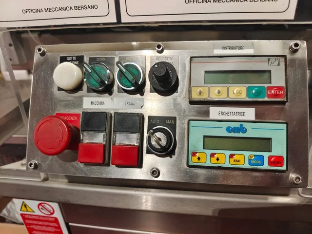 Used OMB capsuling machine photo 3