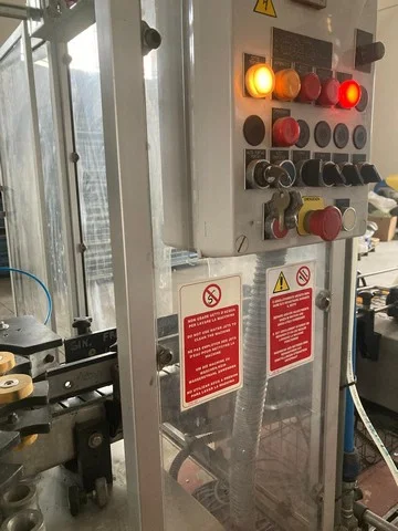 Used R&G capsuling machine photo 7