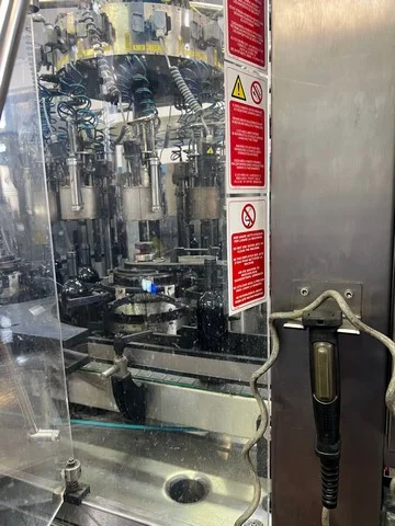 Used R&G capsuling machine photo 4