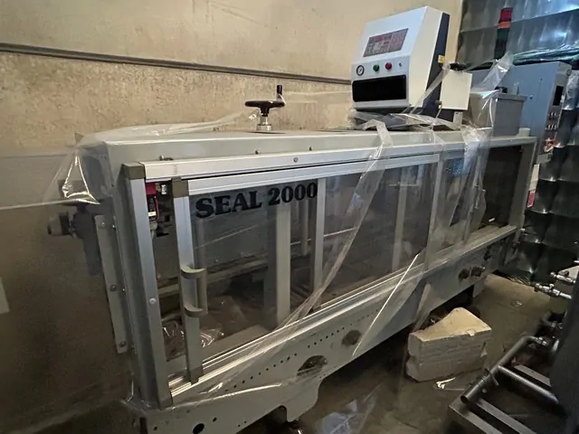 Used Case Sealer Maspack Seal 2000 photo 3