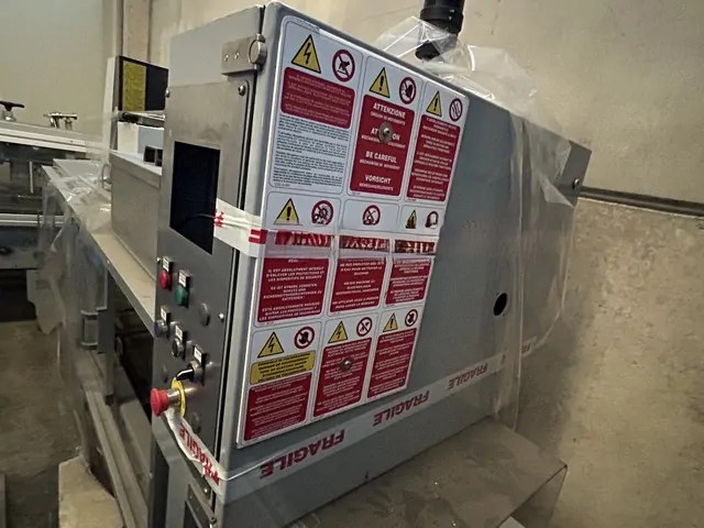 Used Case Sealer Maspack Seal 2000 photo 6