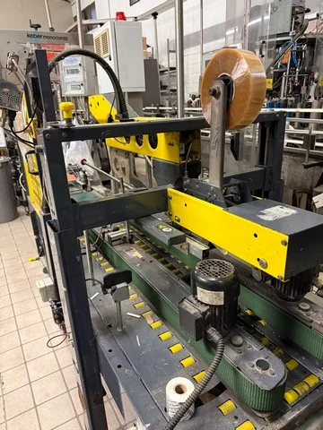 Siat case sealer