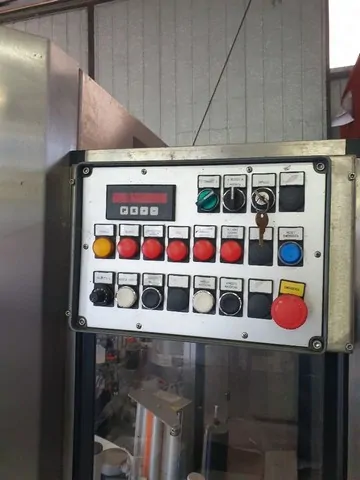 Used labeller Kosme 6t 3s adhesive photo 4