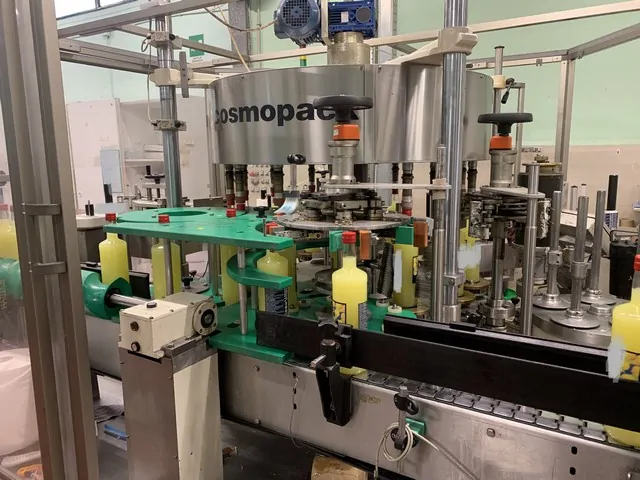 Used labeller Cosmopack 4.000 bph photo 4