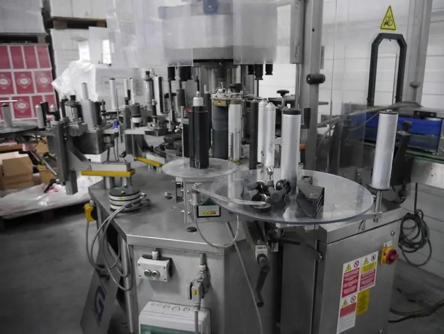 labeller Cavagnino&Gatti 5.000 bph — EA 438