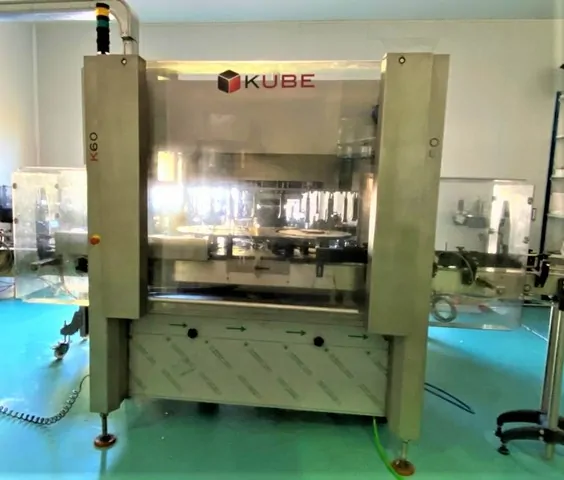 Used labeller Kube adhesive 18.000 bph photo 3