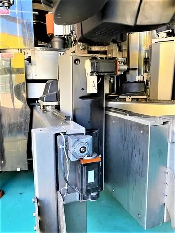 Used labeller Kube adhesive 18.000 bph photo 8