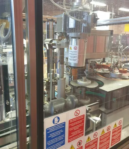 labeller Cavagnino&Gatti 3.000 bph — EA 586