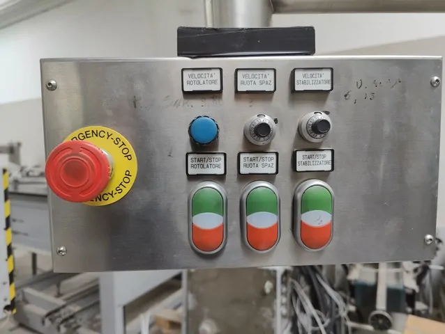 Used labeller Epackaging 4.500 bph photo 8