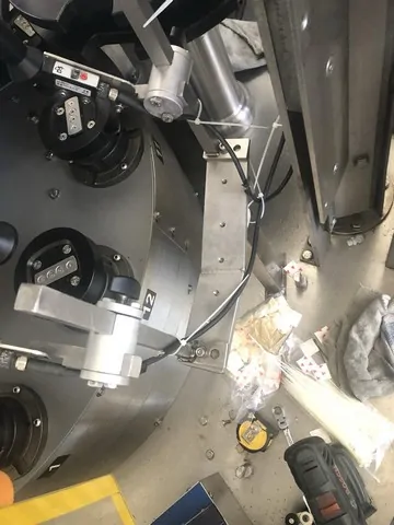 Used labeller Krones Bonamatic adhesive photo 2