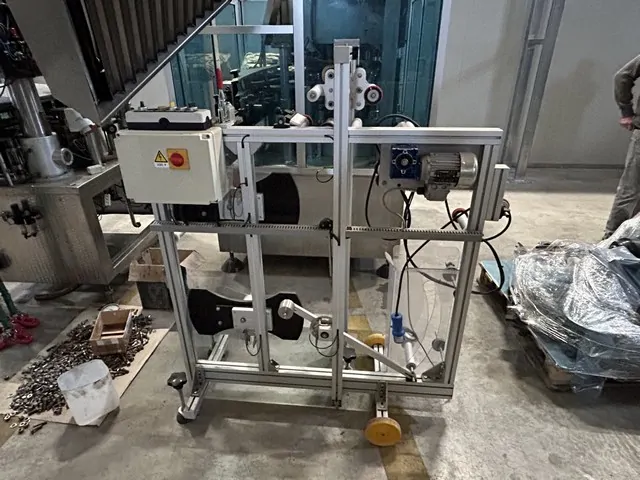 Used labeller Cavagnino&Gatti 21T adhesive photo 8