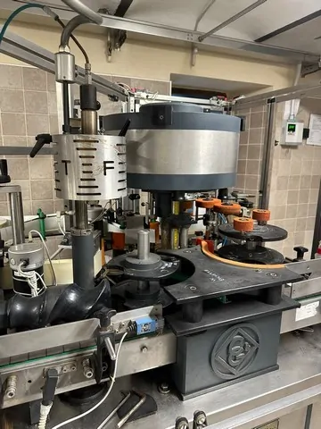 Used labeller Cavagnino&Gatti 2.500 bph photo 2