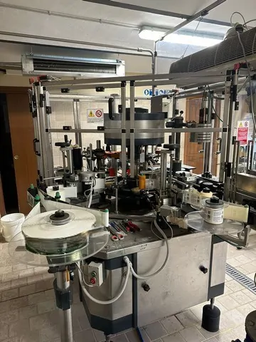 Used labeller Cavagnino&Gatti 2.500 bph photo 6