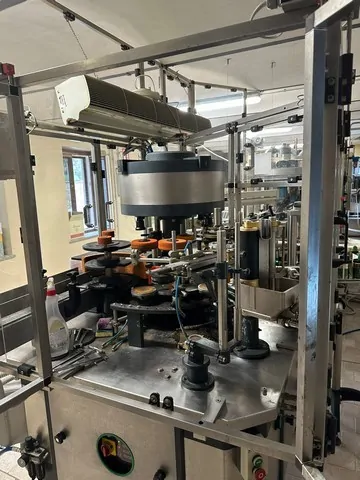 Used labeller Cavagnino&Gatti 2.500 bph photo 7