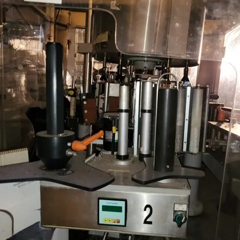 Used labeller Newtec 6.500 bph photo 3