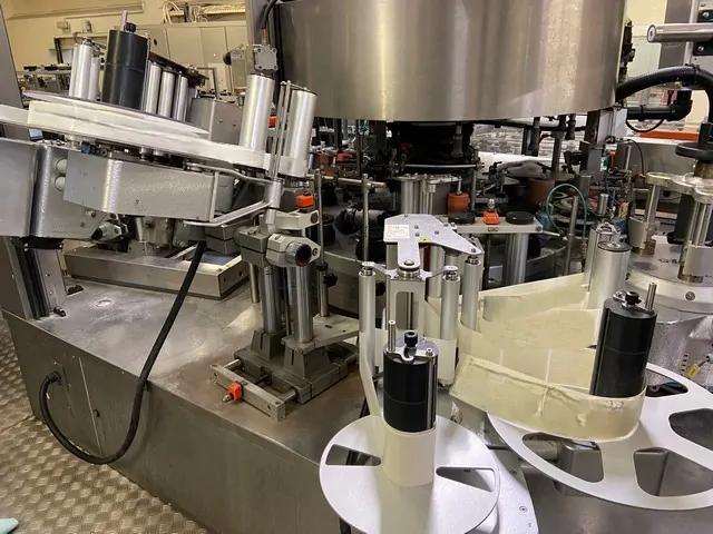 Etichettatrice Usata Kosme Labeller Extra Fix 1056 — EA 652