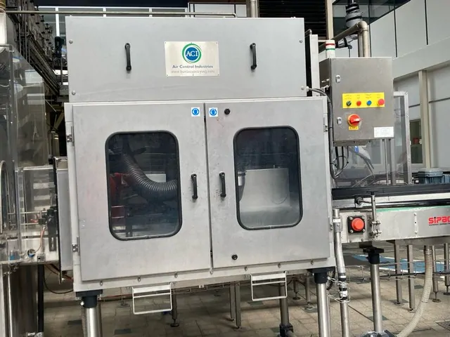 Used Sleever International 2015 photo 2