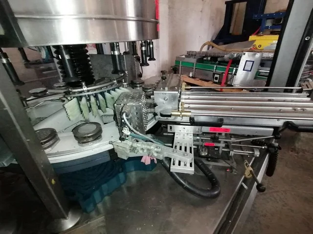 Used Krones labeller photo 8