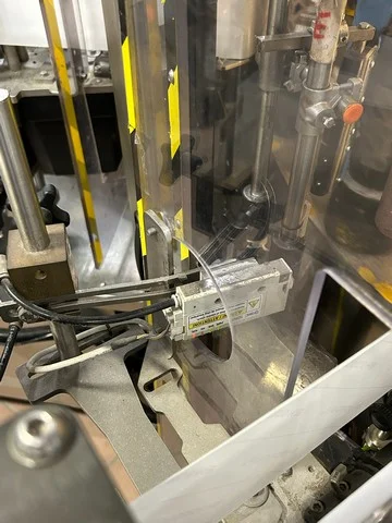 Used Makro Adhesive labeller photo 8