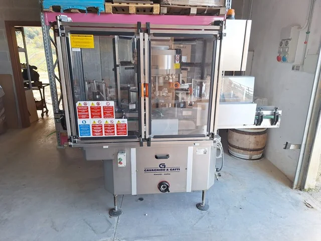 Used C&G adhesive labeller photo 3