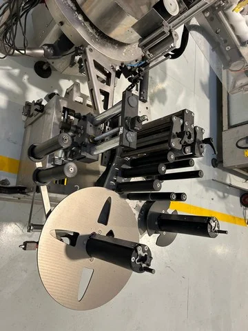 Used Makro adhesive labeller photo 12