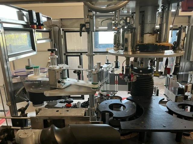 Used SMI adhesive labeller photo 5