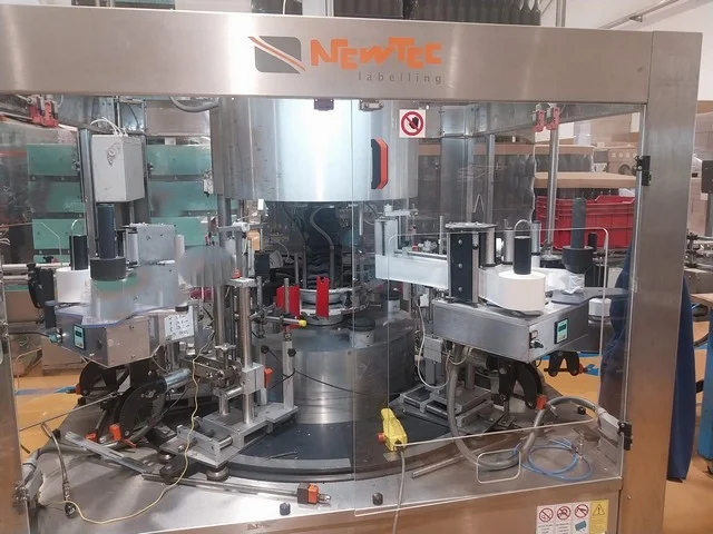 Newtec labeller