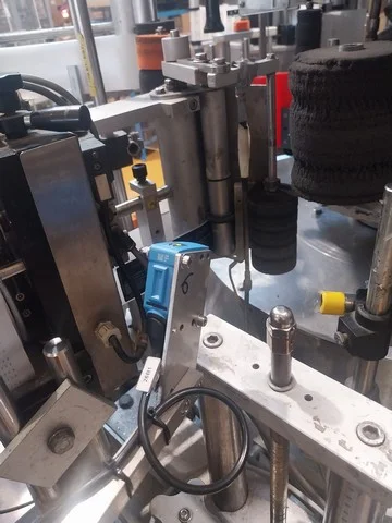 Used Newtec labeller photo 4