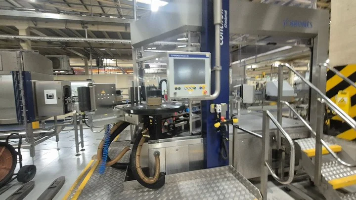 Used Krones 18T 1S Roll Feed Labeller photo 14