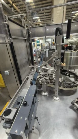 Used Krones 18T 1S Roll Feed Labeller photo 6