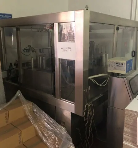 Used labeller Ave adhesive 6.000 bph photo 2