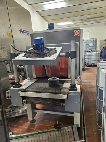 Gramegna shrink wrapper