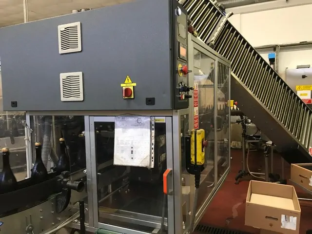 Used Wirehooder Robino&Galandrino 16.000 bph photo 2