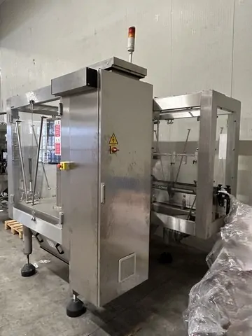 Used wirehooder Robino&Galandrino 14.000 bph photo 2