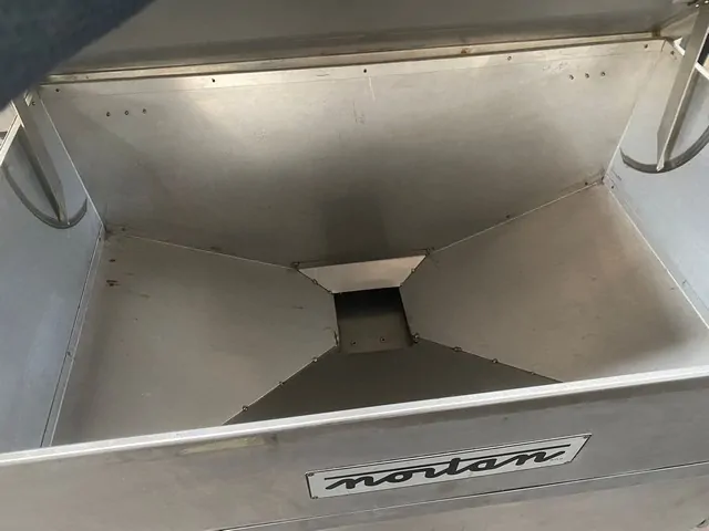 Used Caps Elevator Nortan photo 2