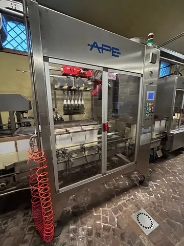 Used Case Packer Ape Inca 2000 photo 2