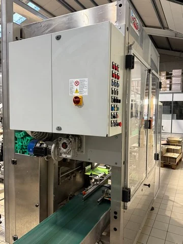 Used Oma case erector and case packer photo 3