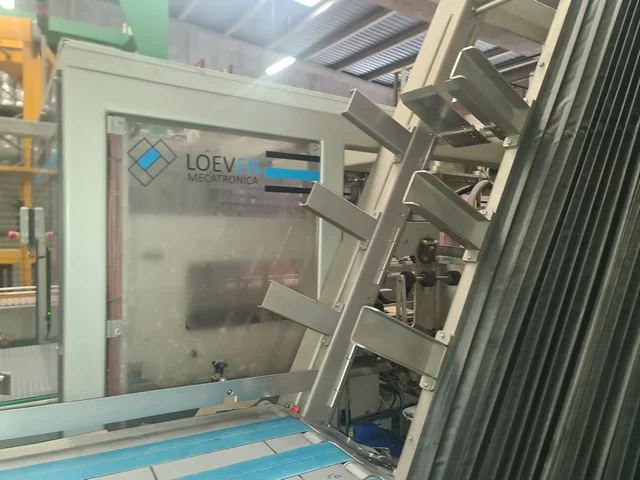 Used hot melt wrap Around Loeven photo 12
