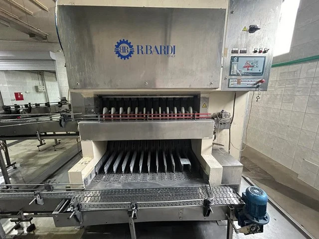 R. Bardi Macero bottle washer