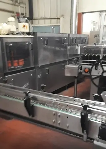Used Complete Bottling Line Irundin still wine photo 2
