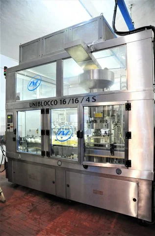 Ave bottling line for wine in glass container