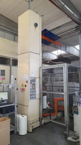 Used Packging Bottling Line PET photo 2